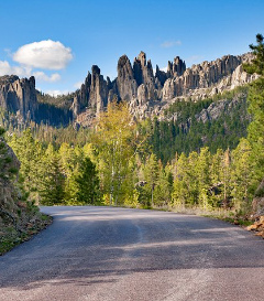 roads-and-hills-in-south-dakota